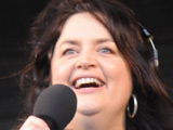 Ruth Jones presents her last BBC Radio Wales show from Barry Island with the help of James Corden