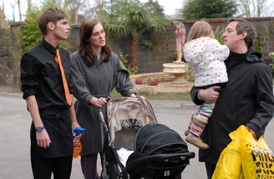 Hollyoaks: 2539: 2009-04-16