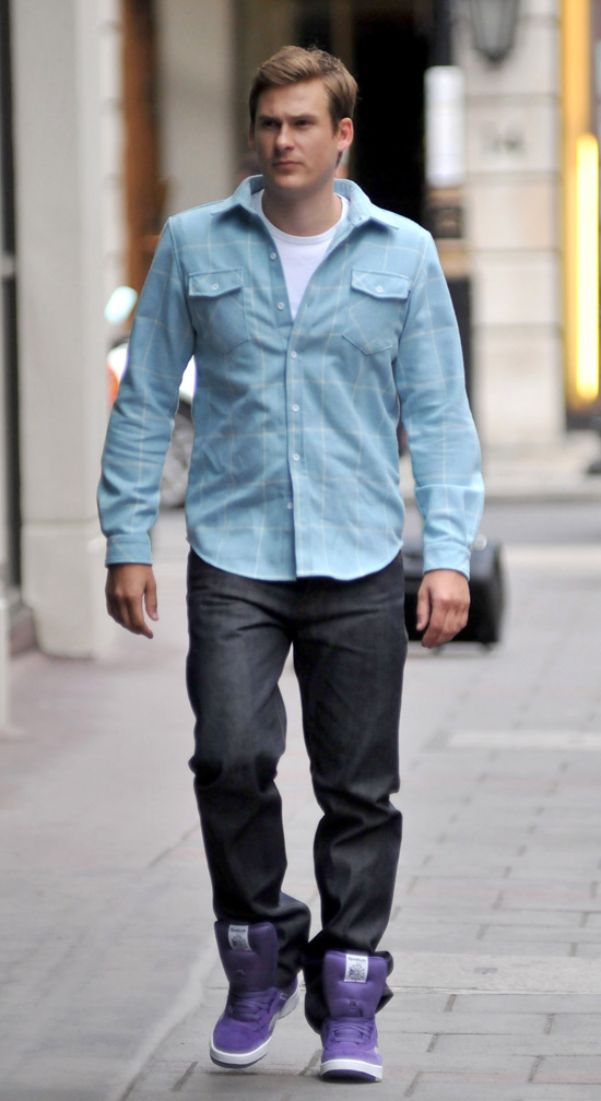 Lee Ryan - Star Snaps - Digital