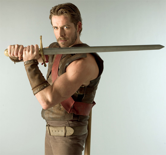 550w_gayspy_thebigone_sean_maguire_1.jpg