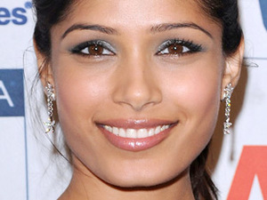 Frieda Pinto