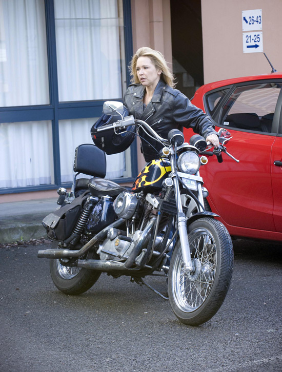 'Steph Scully' aka Carla Bonner