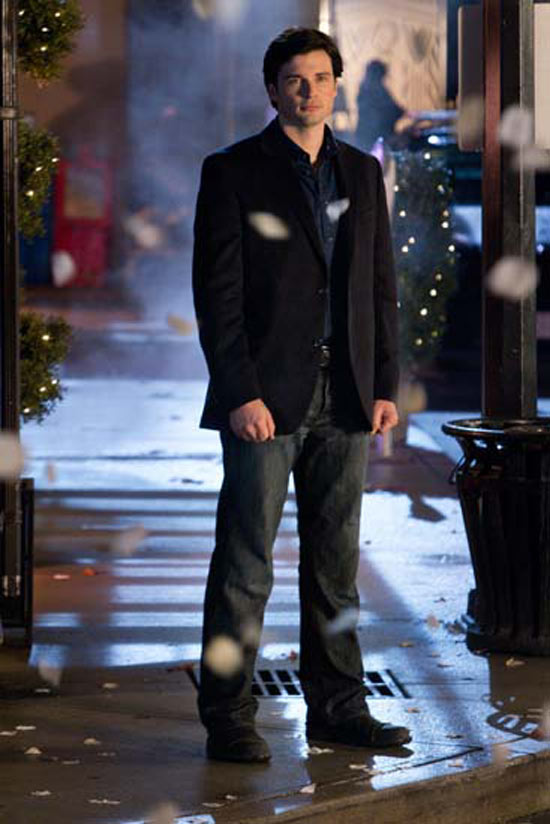 Smallville S10E11: Icarus