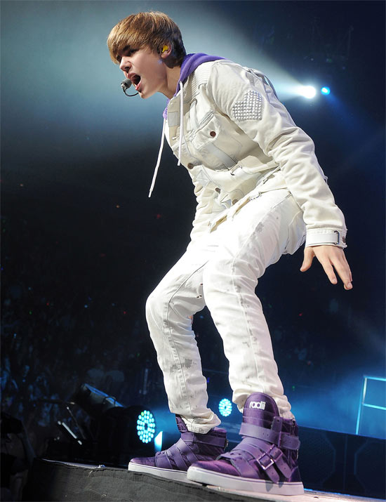 Justin Bieber - Star Snaps - Di...