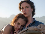 Outcasts S01E02: Fleur and Lily