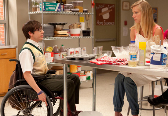 Glee S02E20: 'Prom Queen'