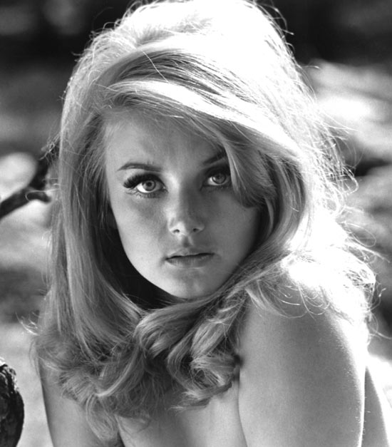 Barbara Bouchet: Moneypenny