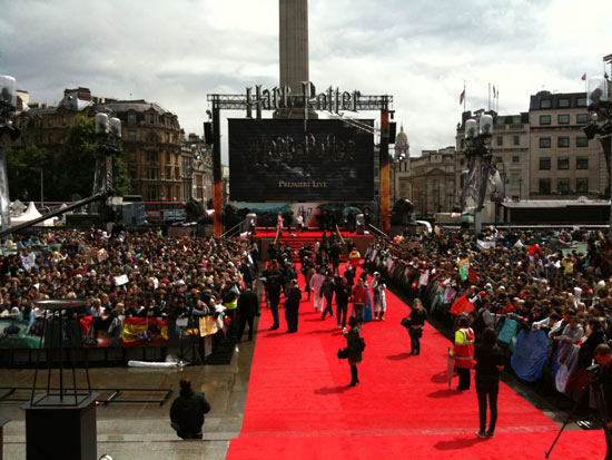 Nelsons Column stage