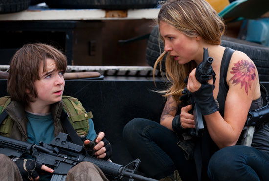 Falling Skies S01E09-E10