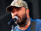 Aaron Lewis of Staind
