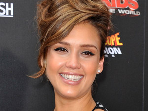 Jessica Alba attends the Los Angeles premiere of 'Spy Kids: All The Time In The World 4D'