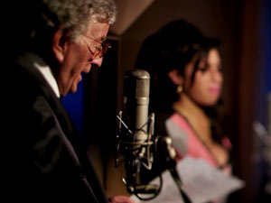 Amy Winehouse in the studio with Tony Bennett