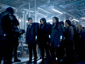 Terra Nova S01E01: 'Genesis'