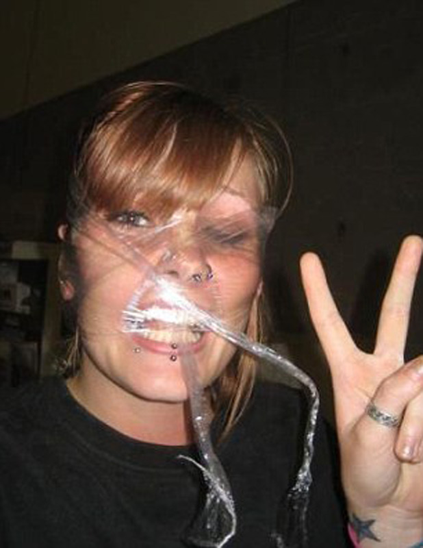 Justin Bieber and MySpace Mariah Yeater gallery