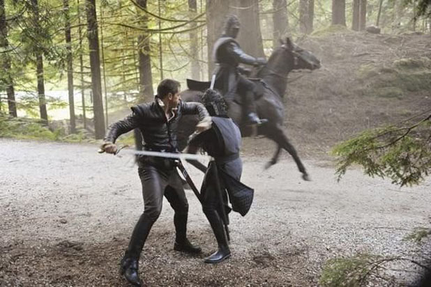 Once Upon A Time S01E03: 'Snow Falls'