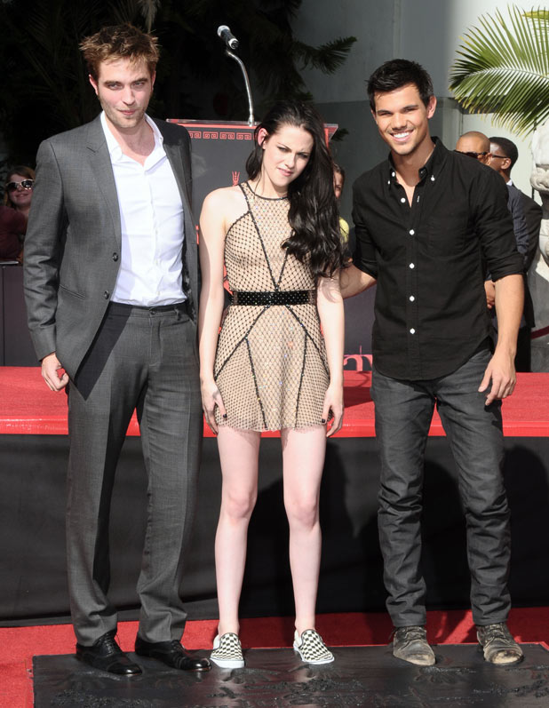 'Twilight' Hand and Footprint Ceremony