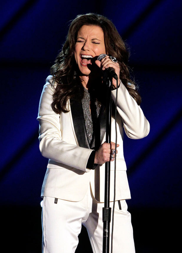 Martina McBride performing 'I'm Gonna Love You Through It'.