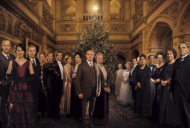 Downton Abbey Christmas Special First Look In Pictures Downton Abbey News British Tv 