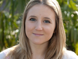 Esther Bloom - played by Jazmine Franks