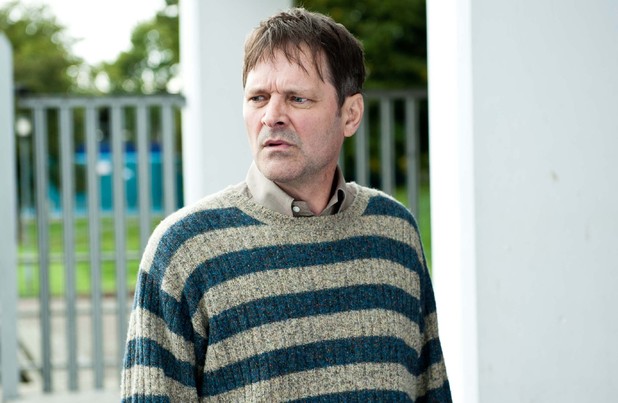 Jonas (Mark Heap), Misfits