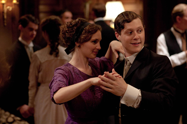Perdita Weeks as Georgina and Noah Reid as Harry Widener.