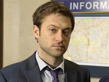 Law & Order UK: PAUL NICHOLLS as DS Sam Casey