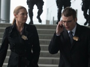 Fringe S04E10: 'Forced Perspective'