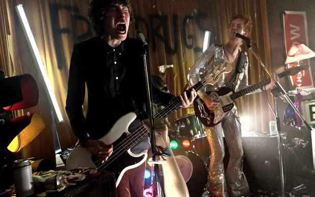 Rich (Alexander Arnold) and Alo (Will Merrick)
