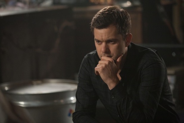 Fringe S04E10: 'Forced Perspective'