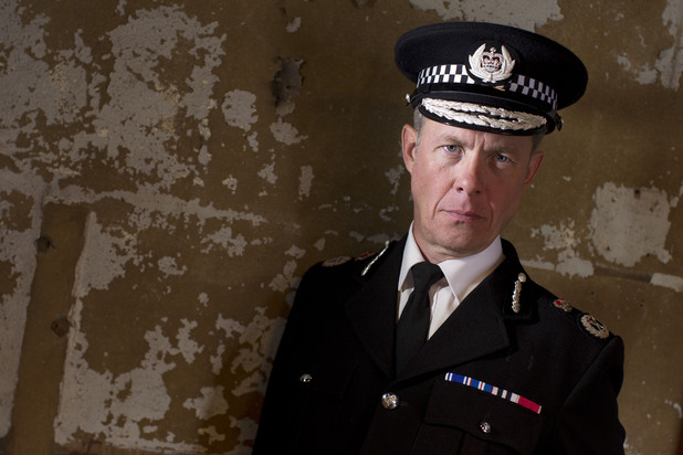 Griffin (Alex Jennings)