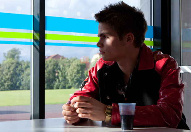 Alex, Skins