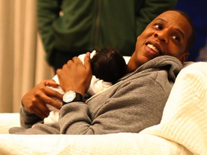 Beyoncé and Jay-Z release the first pictures of daughter Blue Ivy Carter