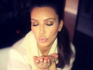 Kim Kardashian, twitter