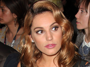 Kelly Brook - London Fashion Week Autumn/Winter 2012 - Giles Show