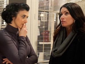 Michelle admits that she returned to the factory the night of Frank's attack to steal the contract, after she was furious about Frank double-crossing Carla