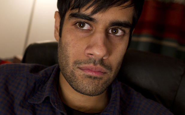 Pete Travis (SACHA DHAWAN)