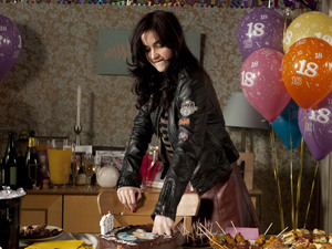 Lauren doesn't embrace her 18th birthday party.