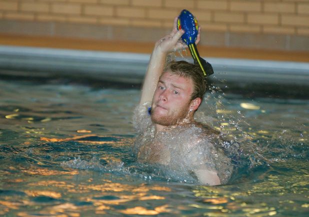 Flintoff Goes Through His Rehabilitation Programme