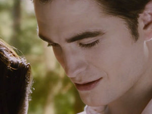 Twilight Breaking Dawn part 2 teaser trailer