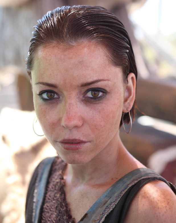 Marama Corletta as jewel-thief Rina
