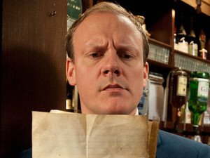After the wake, Gordon gives Sean a sealed envelope addressed to him from Betty. Sean is shocked when he opens it to reveal Betty's hotpot recipe