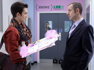 Phoebe panics when she sees George talking to Mr Keeler.