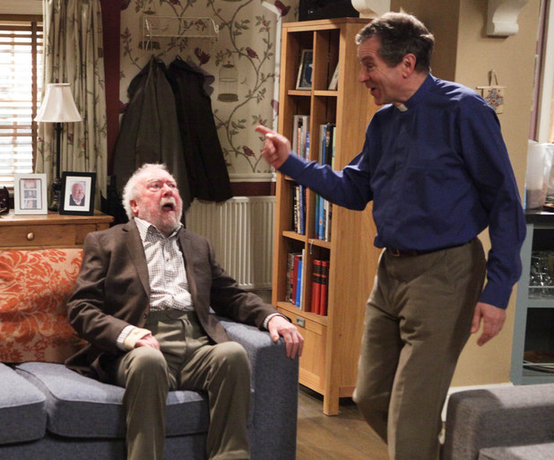 Emmerdale Ep. 6216, 19-04-12