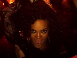 Rihanna 'Where Have You Been' screencap