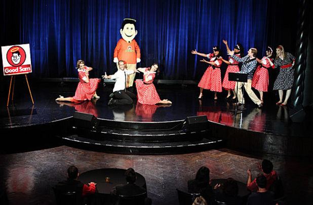 Celebrity Apprentice: 'Jingle All The Way Home'