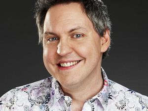 Bob Barrett (Sacha Levy, Holby City)
