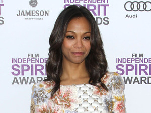 Zoe Saldana
27th Annual Independent Spirit Awards- Arrivals-
Santa Monica Beach
Los Angeles