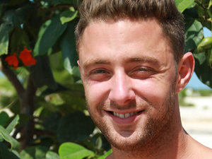 Geordie Shore: Ricci proposes to Vicky
