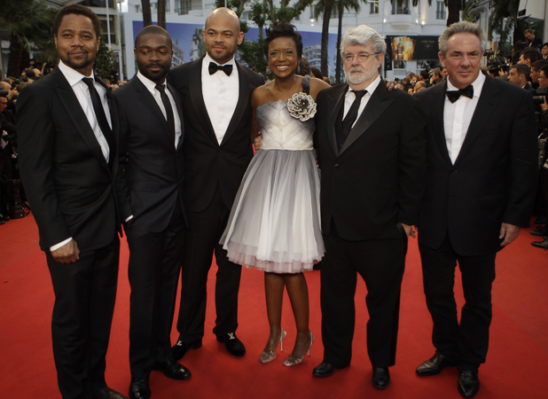 Cosmopolis Premiere:  The team on the red carpet