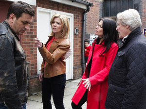 After Simon goes missing from school, Peter assumes he has gone to Leanne's, but Leanne angrily insists she has not seen Simon. The group realise Simon has gone missing and are forced to call the police